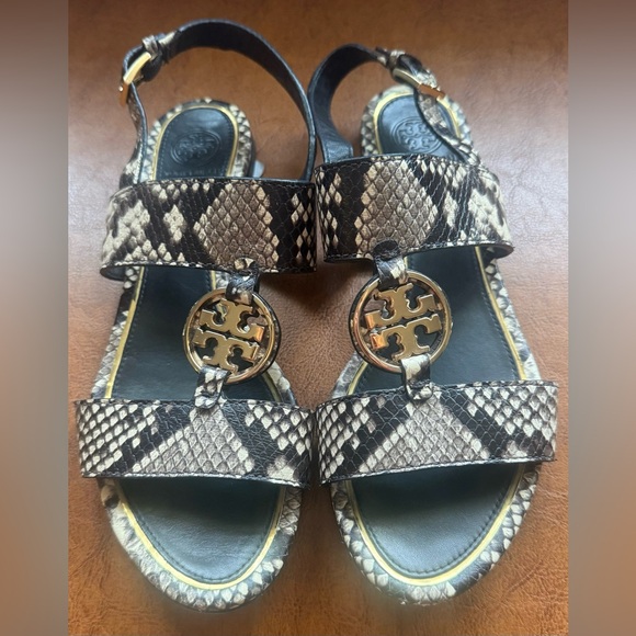 Tory Burch Metal Miller Snake Print Two Band Sandal 8M Gold Logo - Picture 5 of 13
